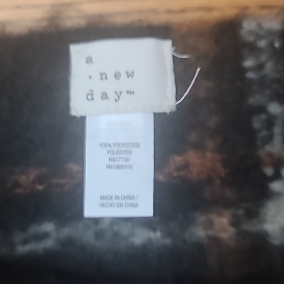 A New Day Soft Brushed Plaid Blanket Scarf - Picture 3 of 4